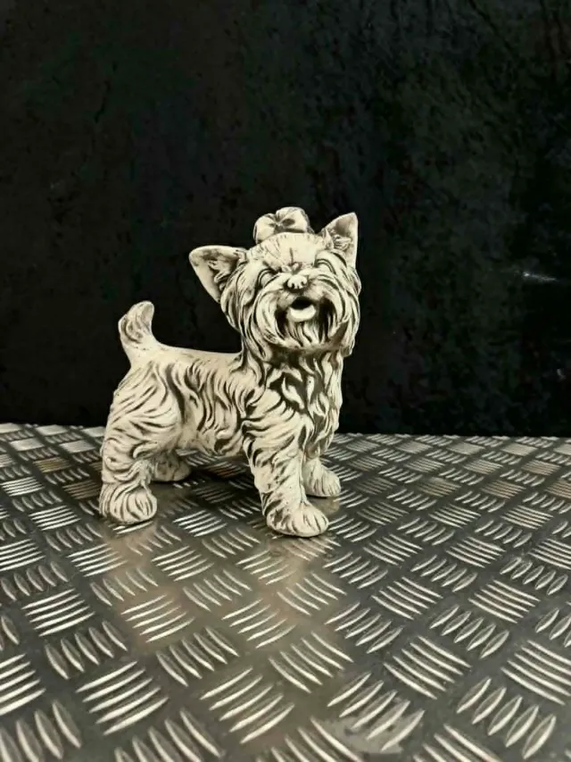 Klausen Import stor Yorkshire Terrier betonfigur 25 cm stående