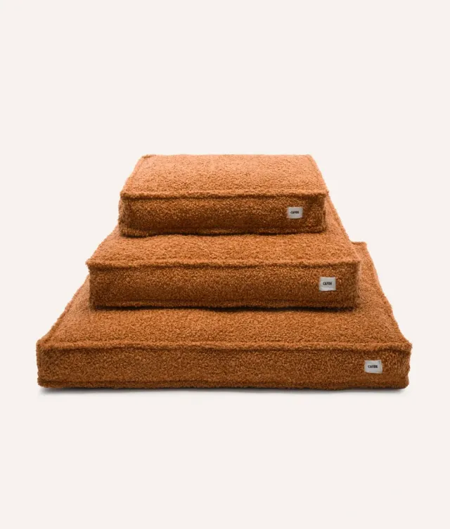 Cafide Cuadra Mustard hundeseng senneps fåreskind
