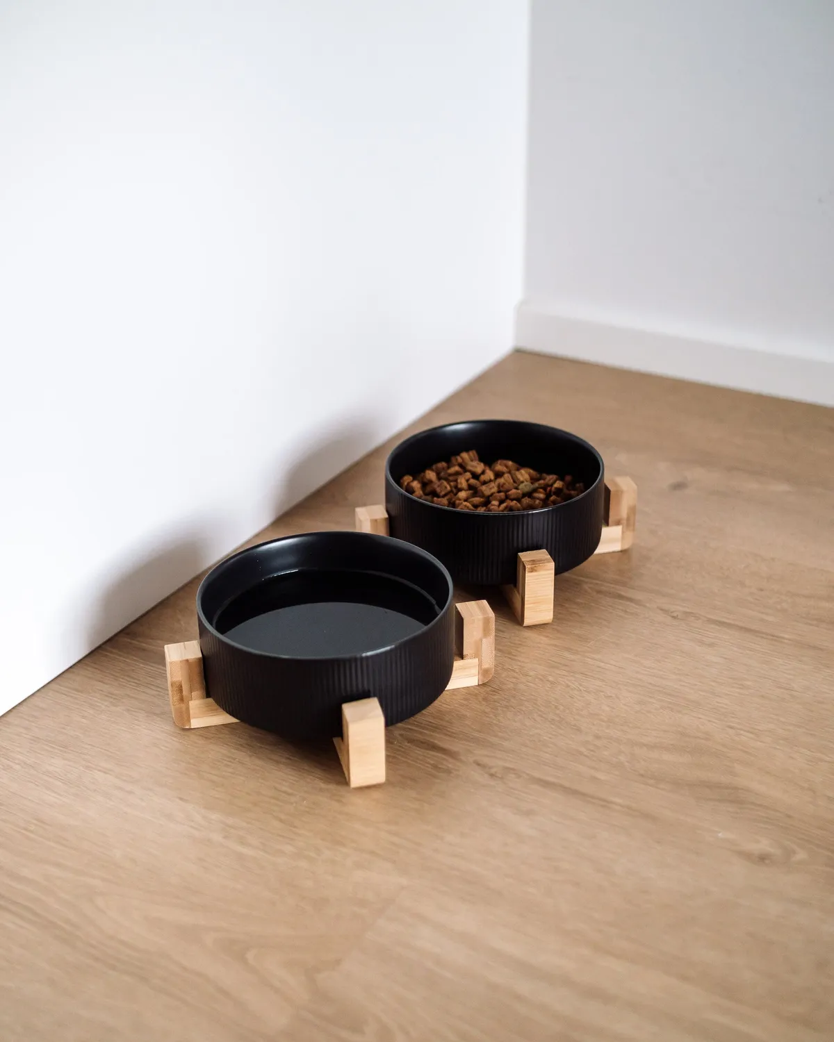 Doksie Home H1 keramik hundeskål hvid 700 ml