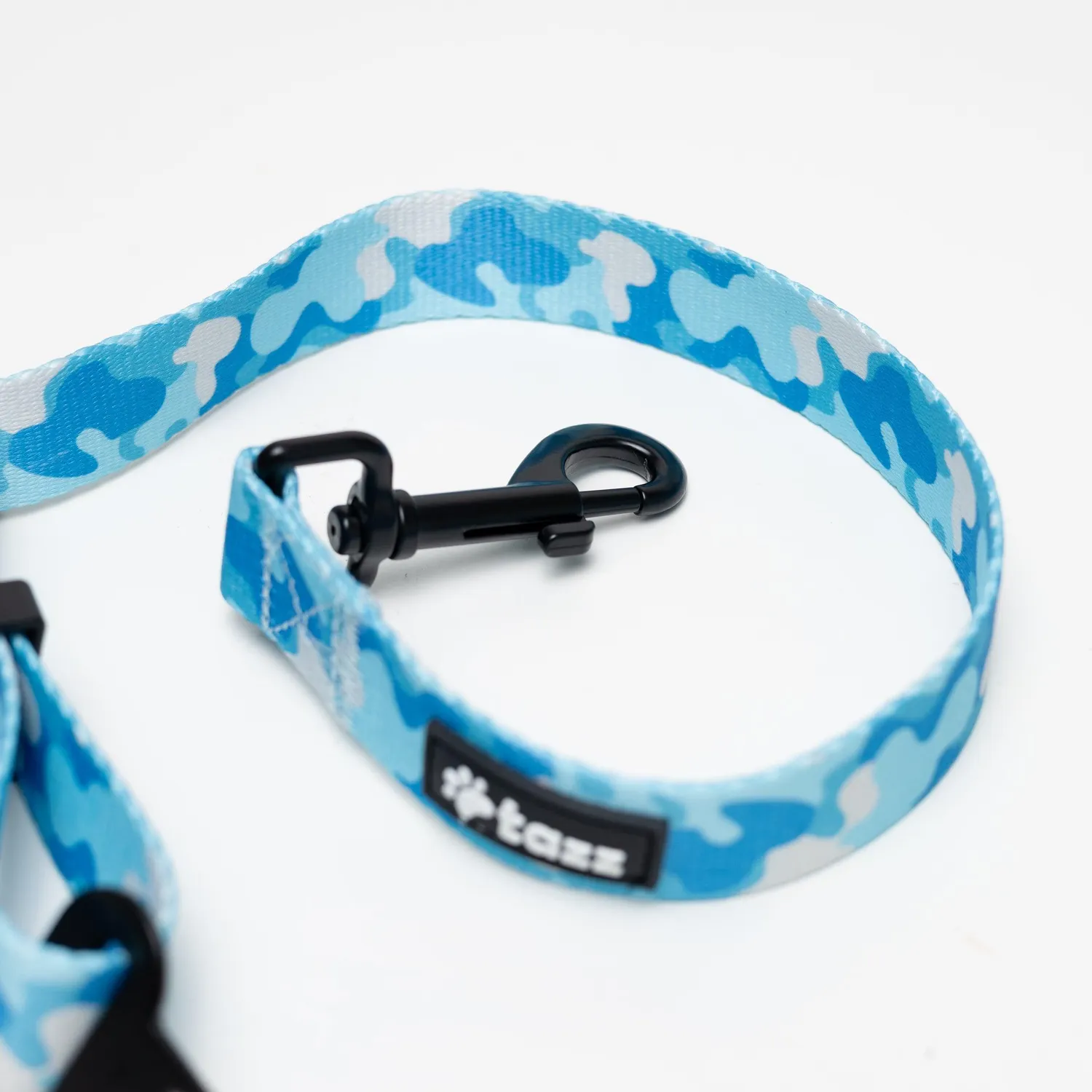 Tazz Blue Camo bilsele til hund justerbar