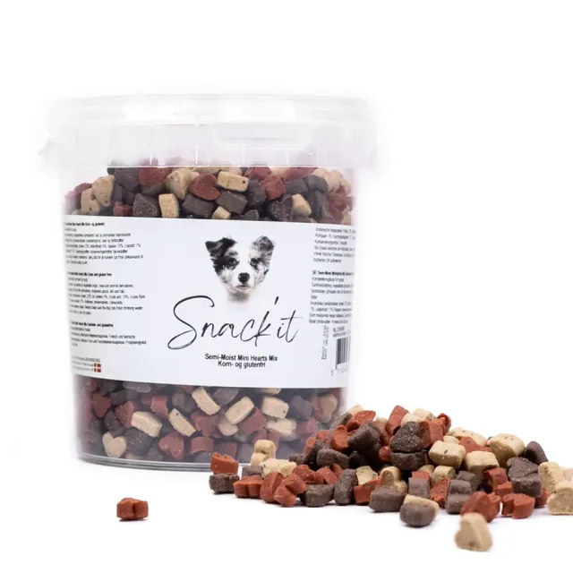 Snack'it hundegodbidder semi-moist mini hearts mix 500g