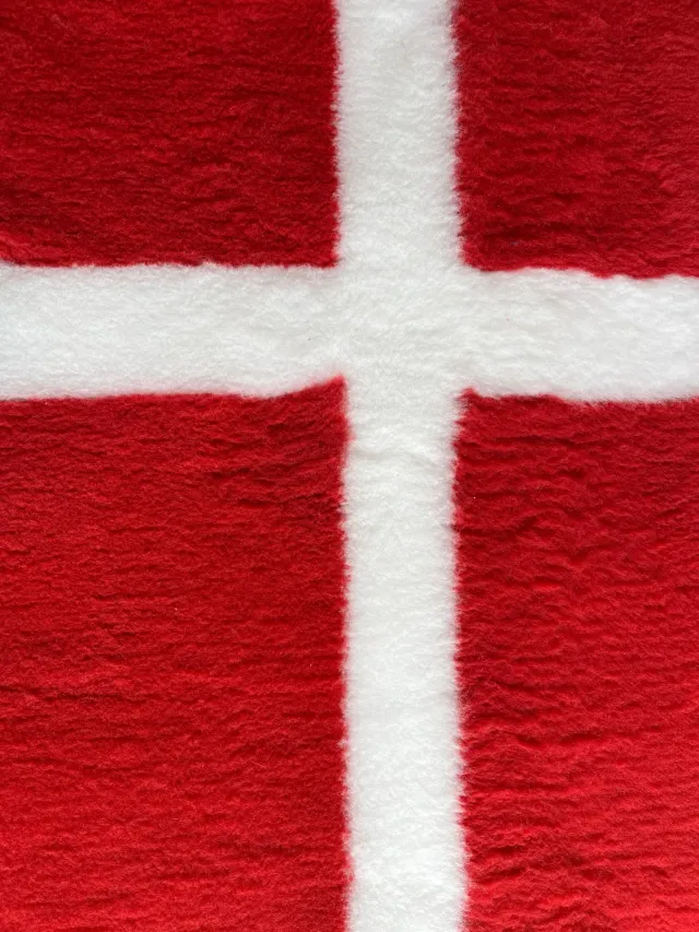 Vetbed hundetæppe Dannebrog skridsikker 75x100