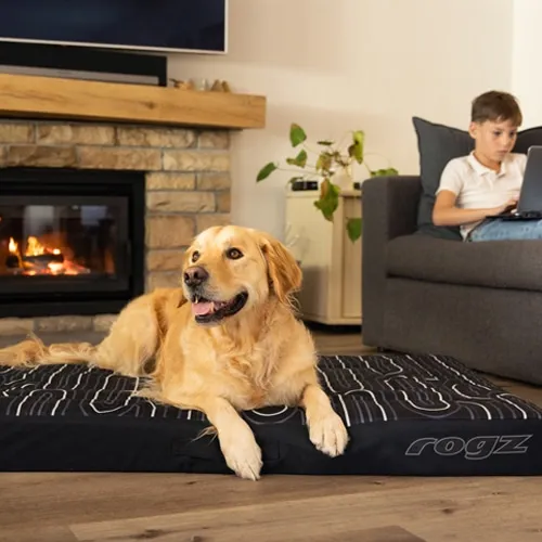 Rogz Graphix Flat Rectangular hundeseng flad rektangulær