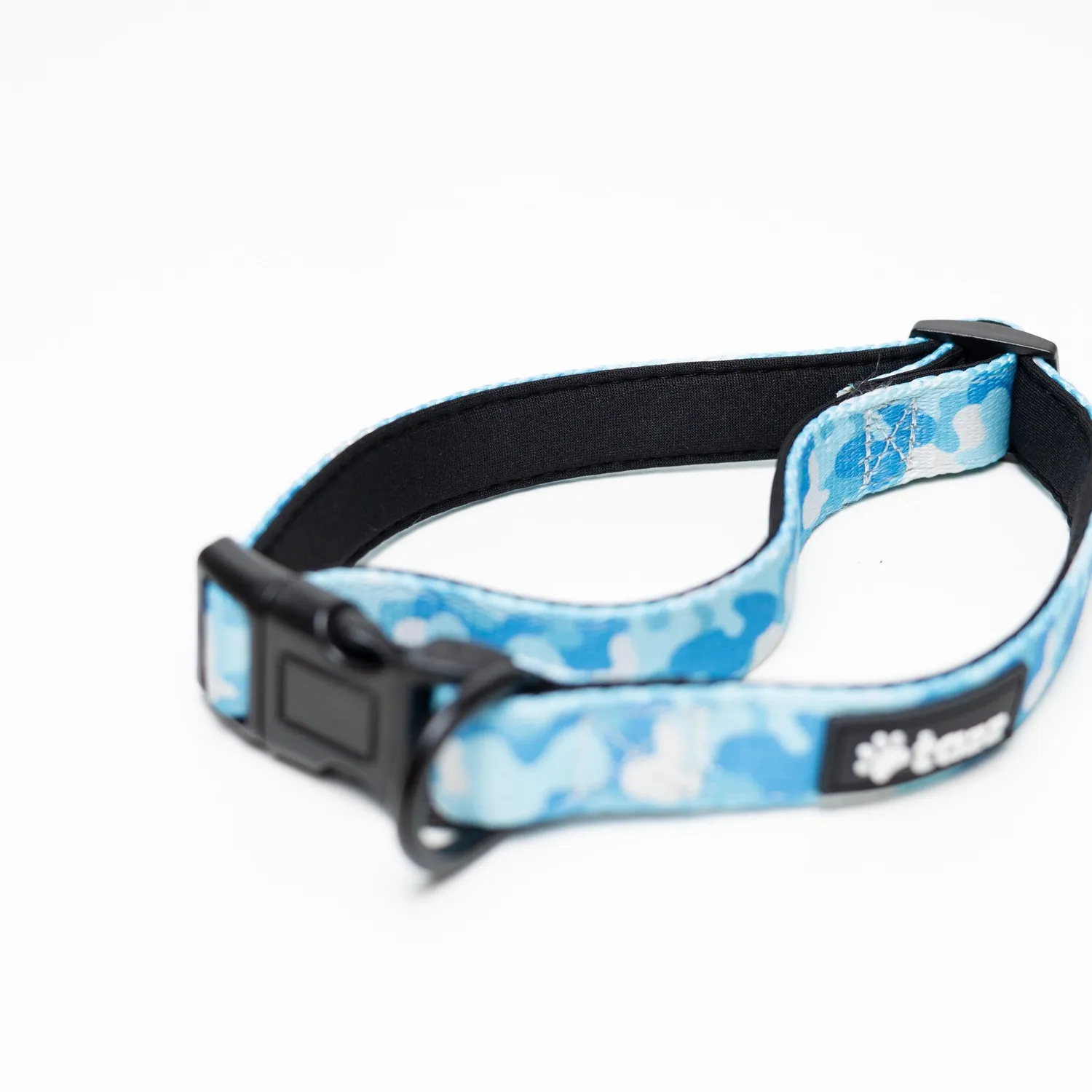 Tazz Blue Camo halsbånd M – justerbart