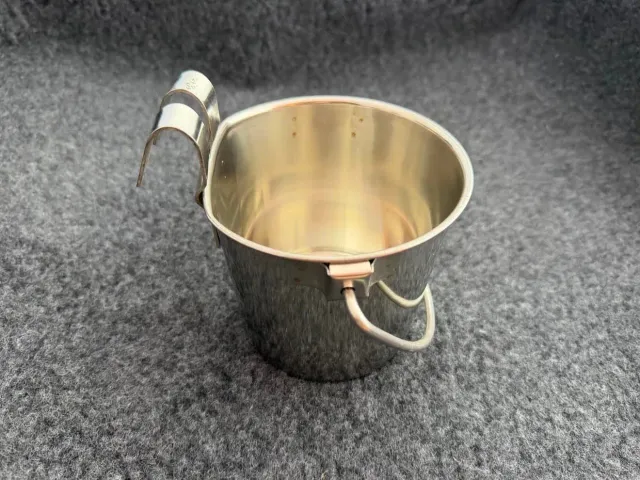M. Krog vandspand metal 1 L med karabinhage